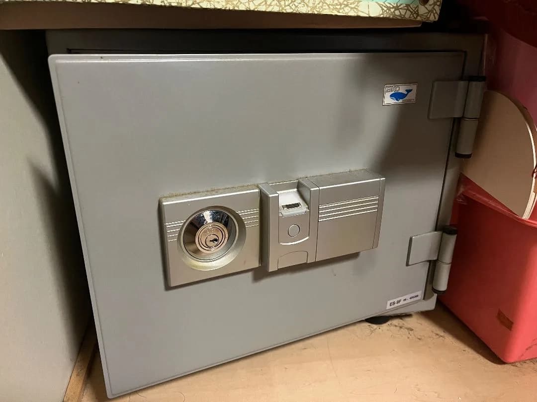 指紋認証の金庫が開かなくなった